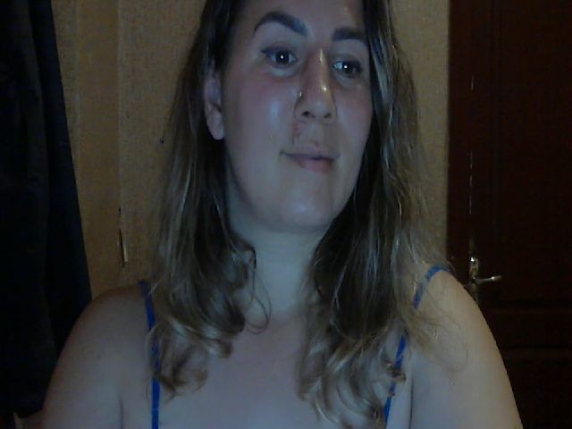 Live sex webcam photo for ChrystalBella #270983669