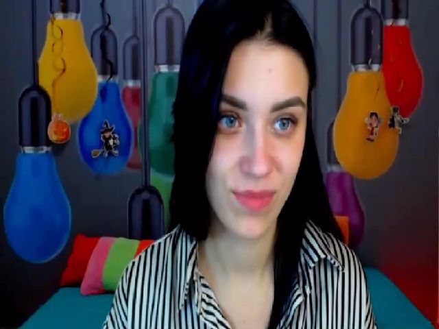 Live sex webcam photo for Juli_Li #270976486