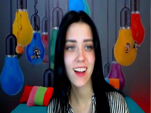 Live sex webcam photo for Juli_Li #270978667