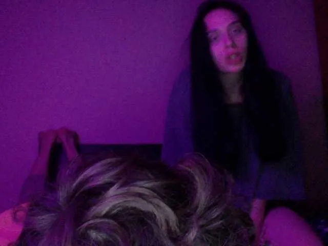 Live sex webcam photo for PARTYNEXTNEXT #270966394