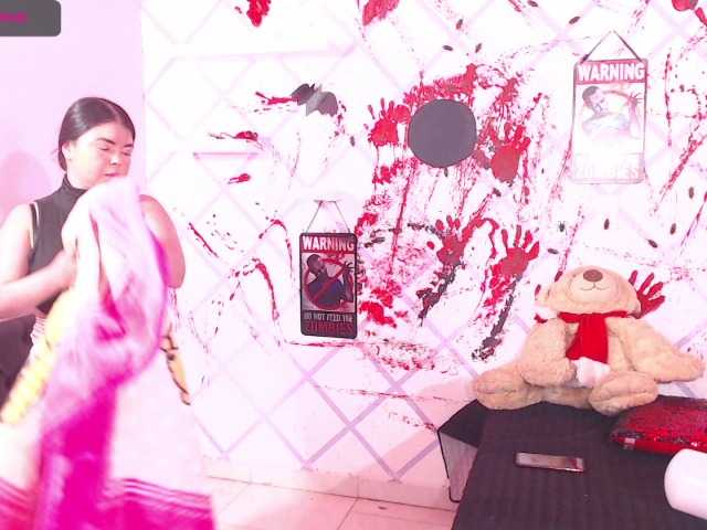 Live sex webcam photo for emma-lo #270976157