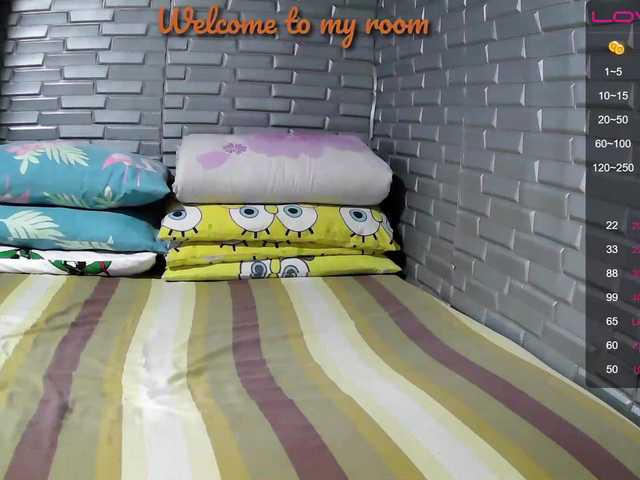 Live sex webcam photo for GeishaSlut #270990325