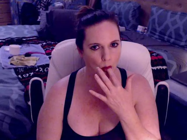 Live sex webcam photo for NinaJaymes #287908515