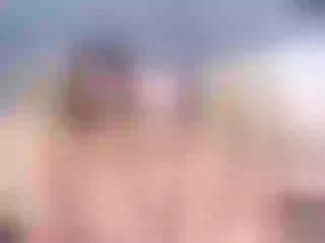 Live sex webcam photo for SuaveGia #270989439