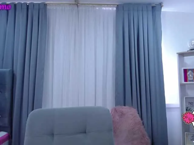 Live sex webcam photo for cat-moon #270998736