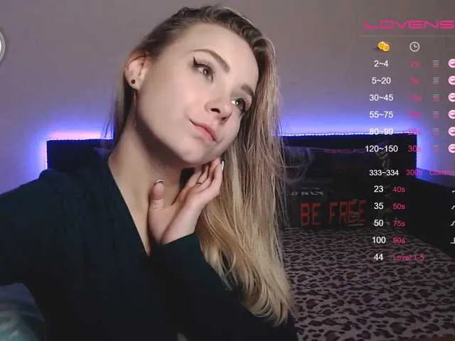 Live sex webcam photo for ORNELLAMUTTY #270985083