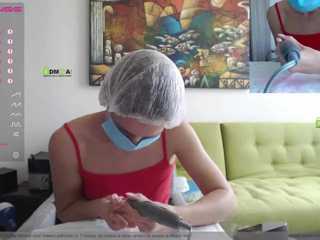 Live sex webcam photo for Girl-Ksenia #270997263