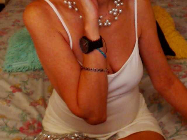 Live sex webcam photo for shannon4u #287962875