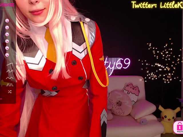 Live sex webcam photo for Little-Kitt69 #270993028