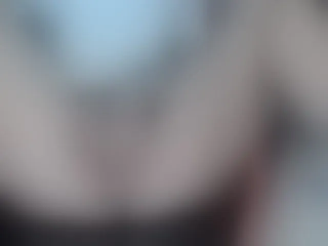 Live sex webcam photo for adri14-1 #270998248