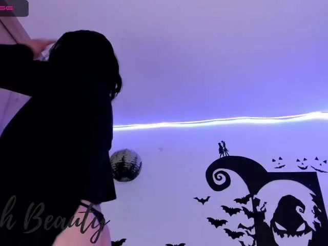 Live sex webcam photo for Noah-Beauty #270990316