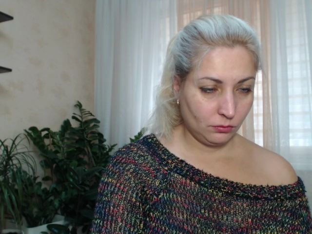 Live sex webcam photo for Mariskakiska #270991474
