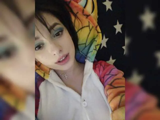 Live sex webcam photo for Shel-inna #270984784