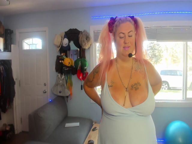 Live sex webcam photo for Janrubygirl #270999312