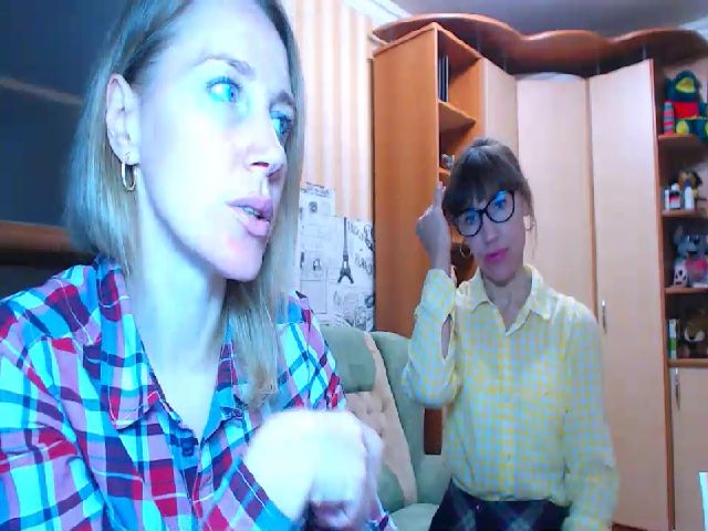 Live sex webcam photo for Oly_nice_ #270995734