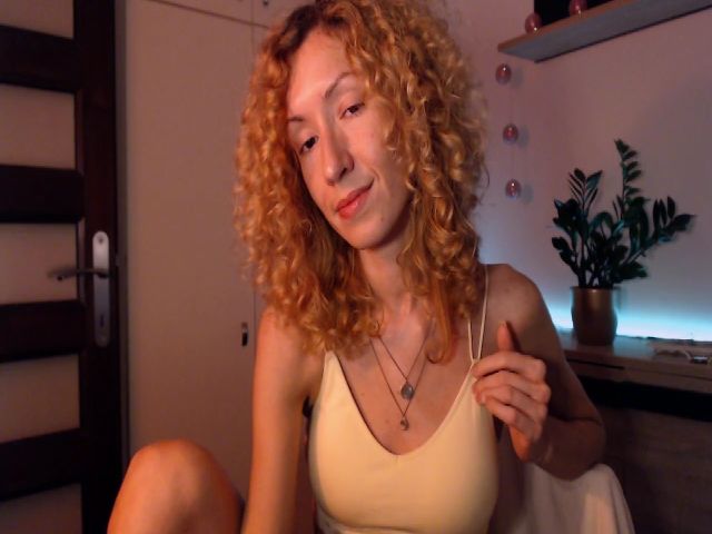 Live sex webcam photo for Enchanti #270997651