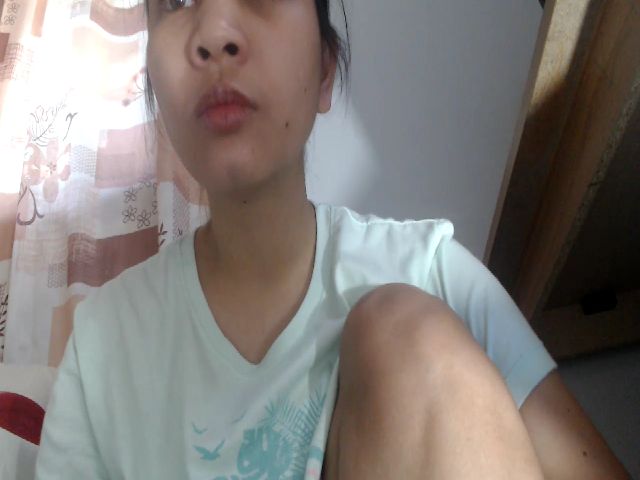 Live sex webcam photo for HotpukiLuver #271001216
