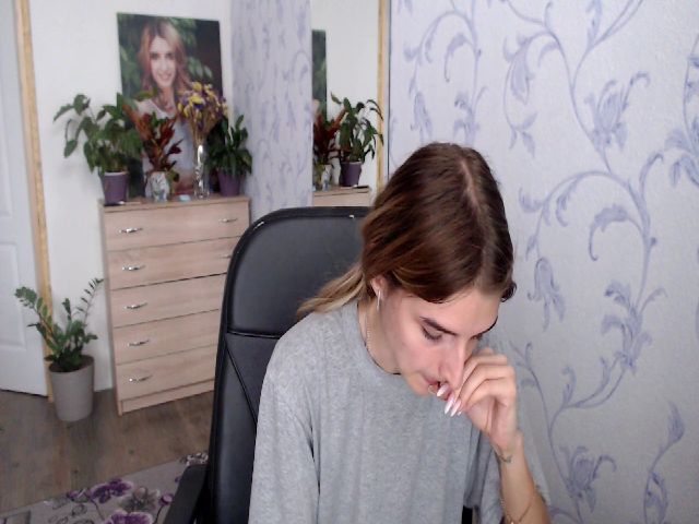 Live sex webcam photo for Springibabby #270992744