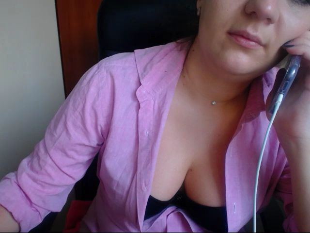 Live sex webcam photo for Annasensual_ #270994874