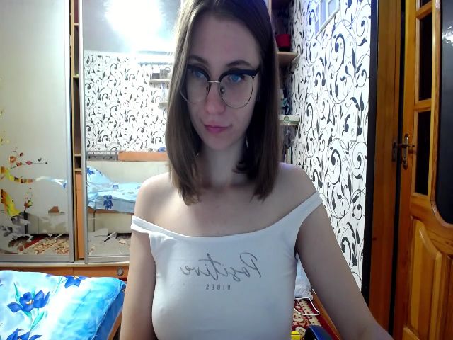 Live sex webcam photo for Palipomi #270991402