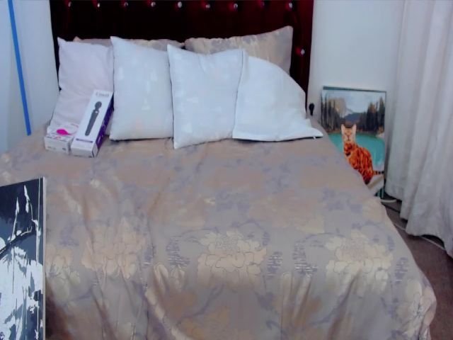Live sex webcam photo for Lanna_Wolf #270988622