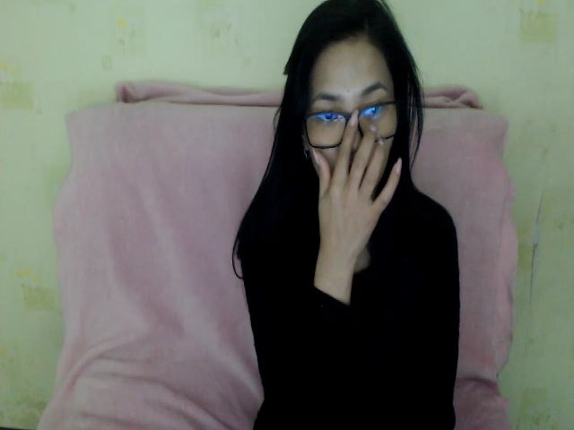 Live sex webcam photo for Maki__ #270994558