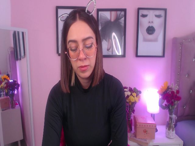 Live sex webcam photo for SamPuckett #270994905