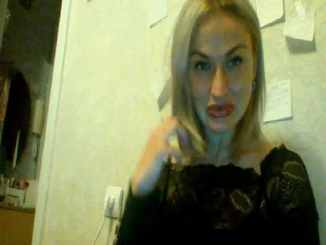 Live sex webcam photo for LadyAna189 #270988627