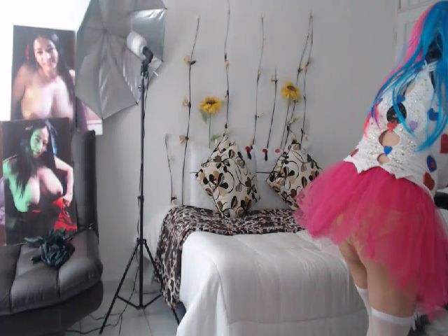 Live sex webcam photo for Kimberlybird #270996632