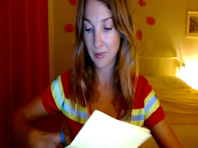 Live sex webcam photo for HappyAlise #271000475