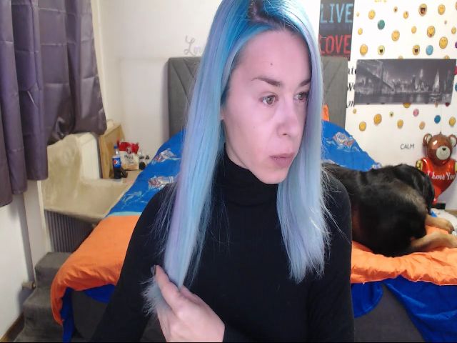 Live sex webcam photo for Directgirl #270992512