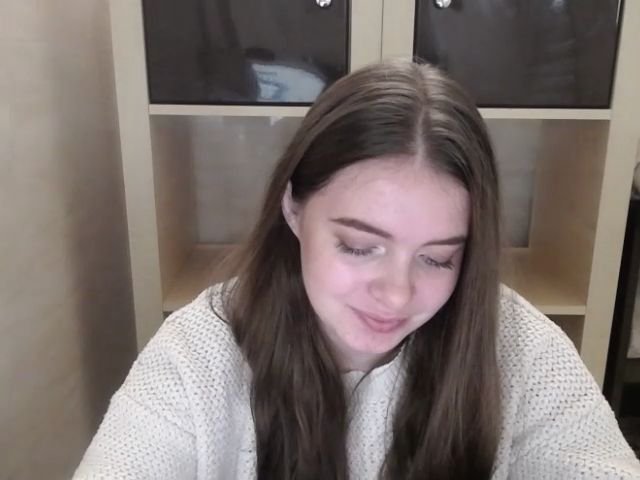 Live sex webcam photo for Mary_Siley #270992577
