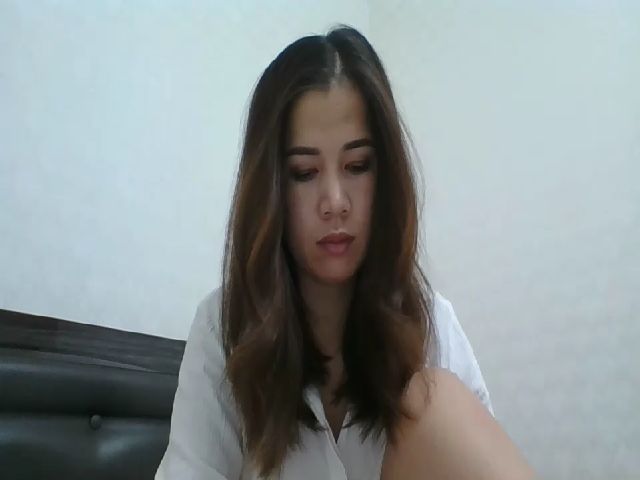 Live sex webcam photo for leisanaqwerty #271000323