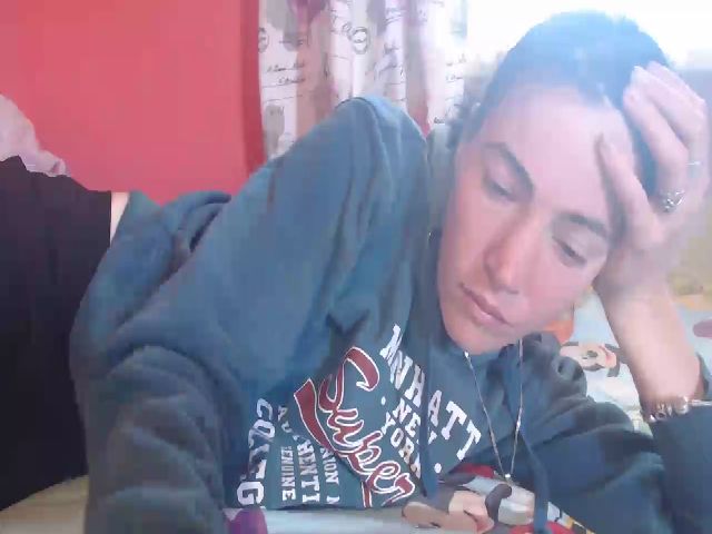 Live sex webcam photo for HOT_JULLYXXX #270992918