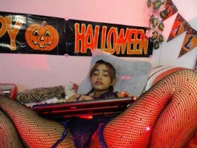 Live sex webcam photo for aodanis #270990784