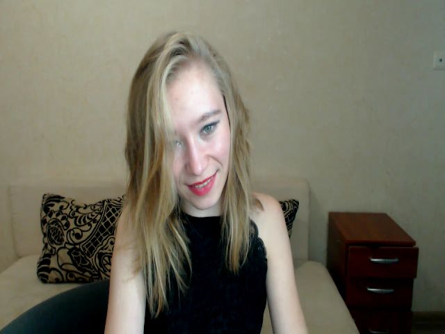 Live sex webcam photo for Airossa #270991070