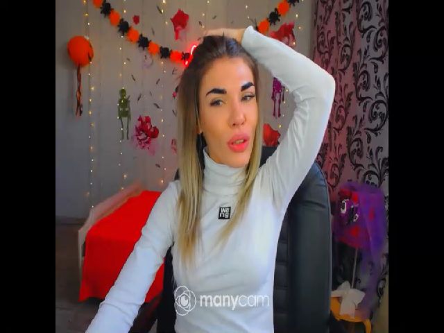 Live sex webcam photo for Sendy_White #270992762