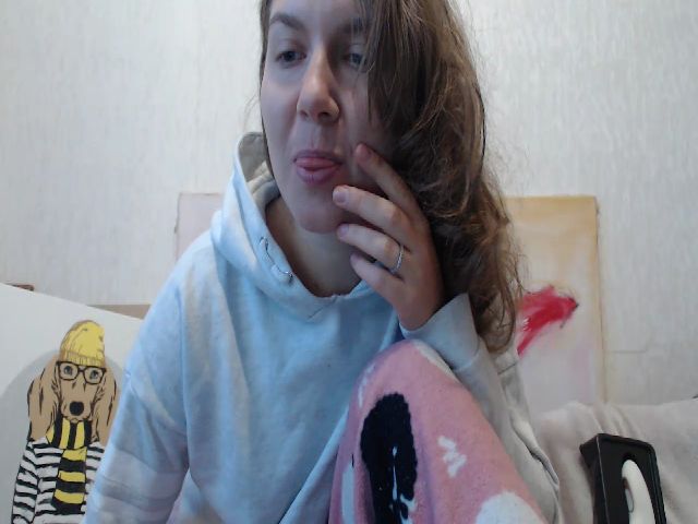 Live sex webcam photo for Bluee_Sky #270992312