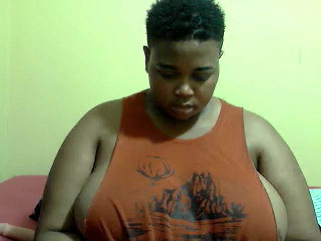 Live sex webcam photo for Longlove2 #270996728