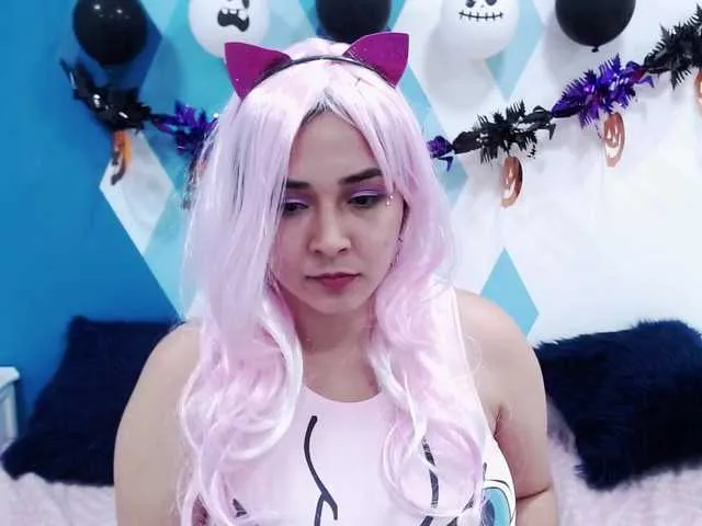 Live sex webcam photo for Rainmaya1 #270997880