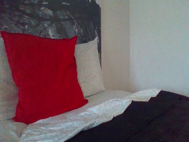 Live sex webcam photo for Tati_Rae #270999512