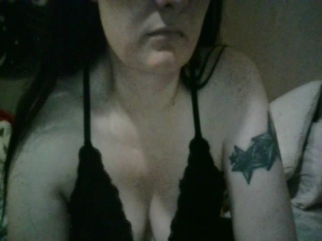 Live sex webcam photo for HarleyStar82 #270986998