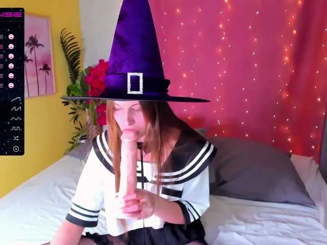 Live sex webcam photo for ShellyBelli #270993430