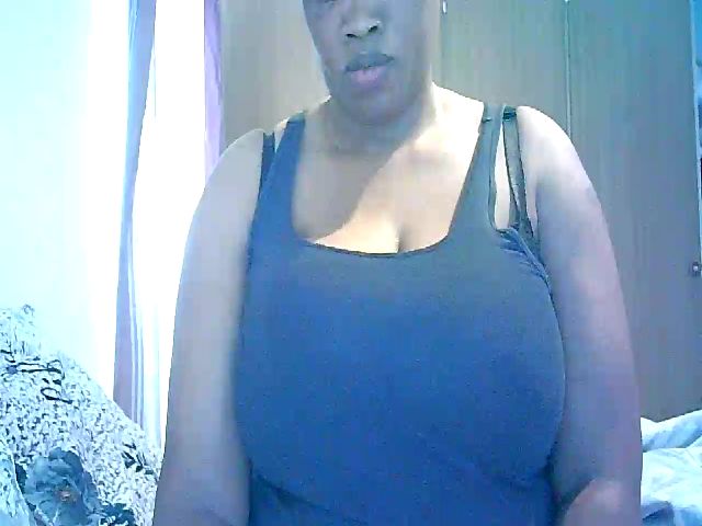 Live sex webcam photo for Crazygalx #270988892