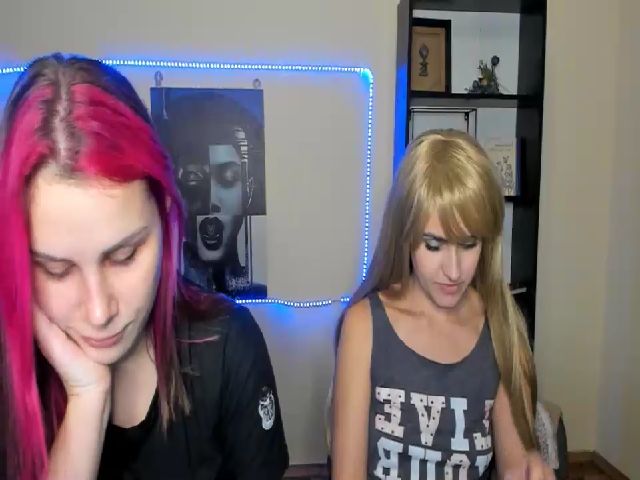 Live sex webcam photo for VanilaSunrise #270991951