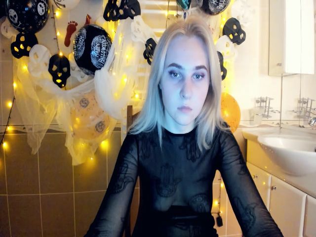 Live sex webcam photo for HannaLismont #271001131