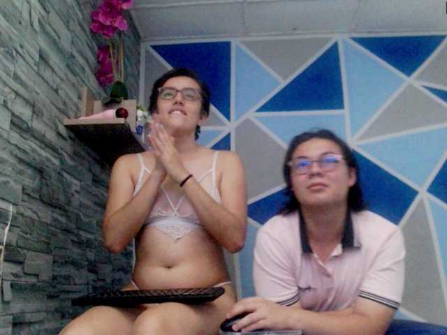 Live sex webcam photo for woll-boys22 #270989861