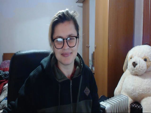 Live sex webcam photo for Squirtcumxx1 #270996513