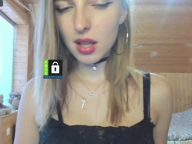 Live sex webcam photo for MissFentasy1 #271005547