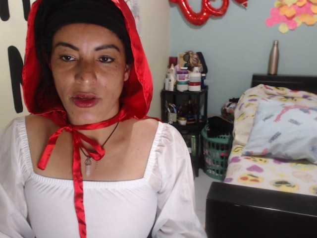 Live sex webcam photo for KattleyaGrey #271002909